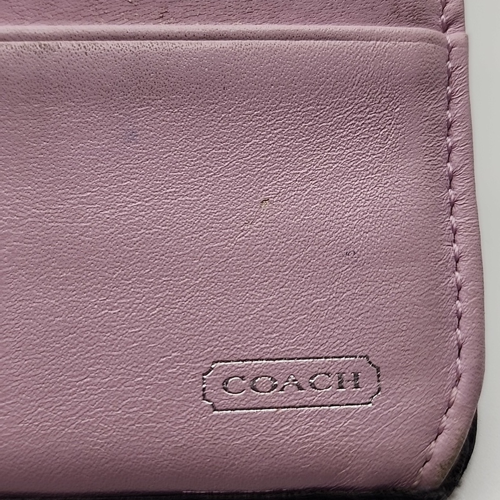Elegant Coach Black/lavender Leather Women's Bag - Picture 9 of 13
